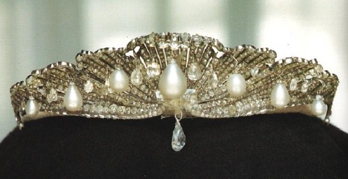 Тиара «Морская раковина», La Chata (Mellerio Shell Tiara)