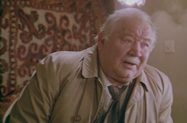 4. САМЫЙ НЕДООЦЕНЕННЫЙ – «СЕРГЕЙ ИВАНОВИЧ УХОДИТ НА ПЕНСИЮ» (1980; РЕЖИССЕР – СОЛОМОН ШУСТЕР)