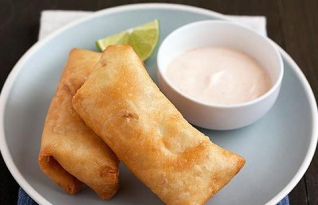 Чимичанги с курицей