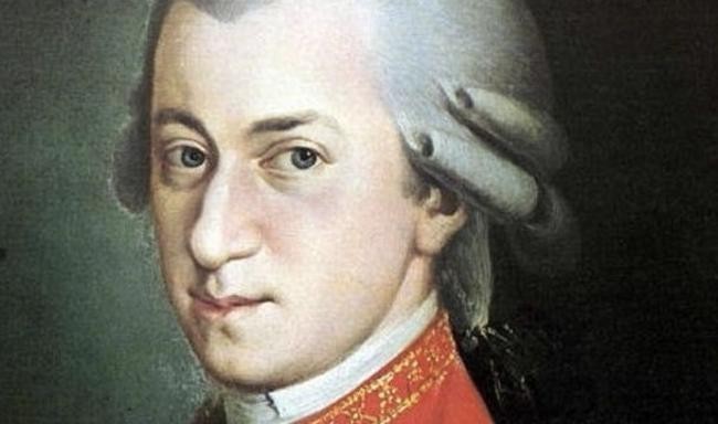 22. Но Моцарт все же был австрийцем. Так же, как и Гайдн, Шуберт и Штраус. Австрия известна своими композиторами и музыкой.