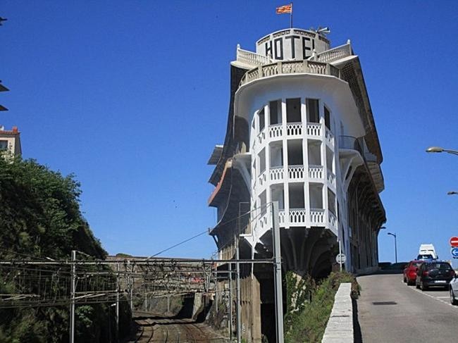 Отель Belvedere Du Rayon Vert