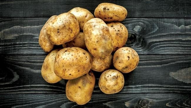 Продукты с высоким содержанием пестицидов и неорганический картофель