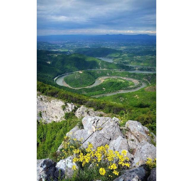 Секретные храмы на скалах, Овчар-Кабларский каньон (Сербия)