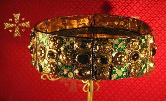 3. Железная корона