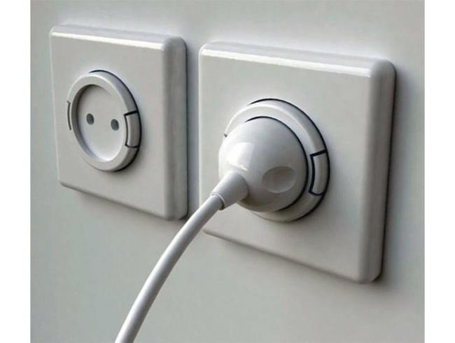 1. Rambler Socket – выносная розетка