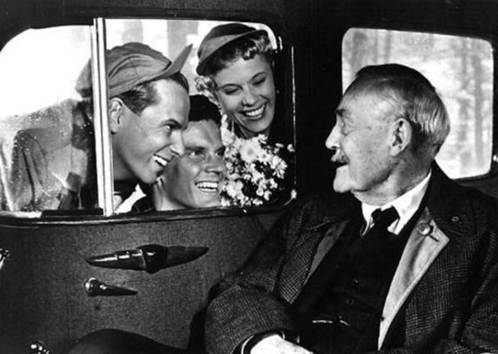 5. Земляничная поляна / Smultronstället (1957)