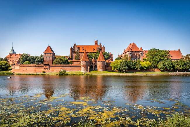 Мальборкский замок в польше фото