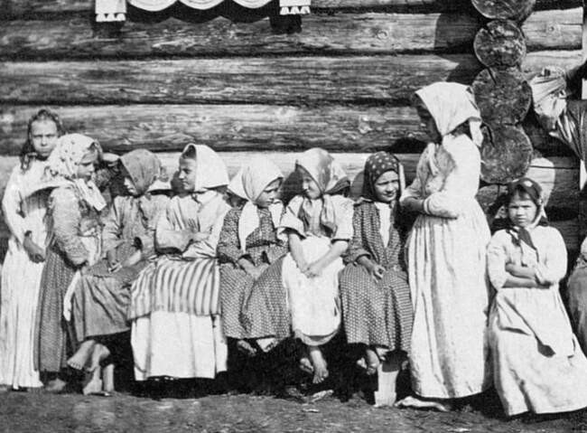 Замужество и внутрисемейные отношения в царской России