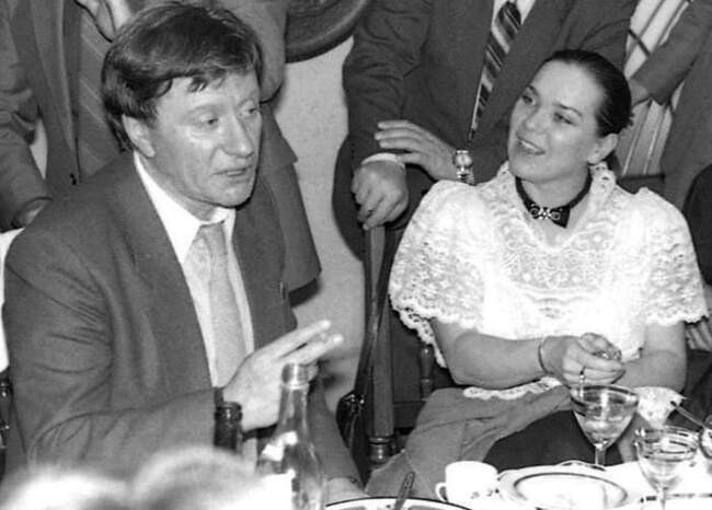 Как Андрей Миронов заменил родного отца дочери Ларисы Голубкиной