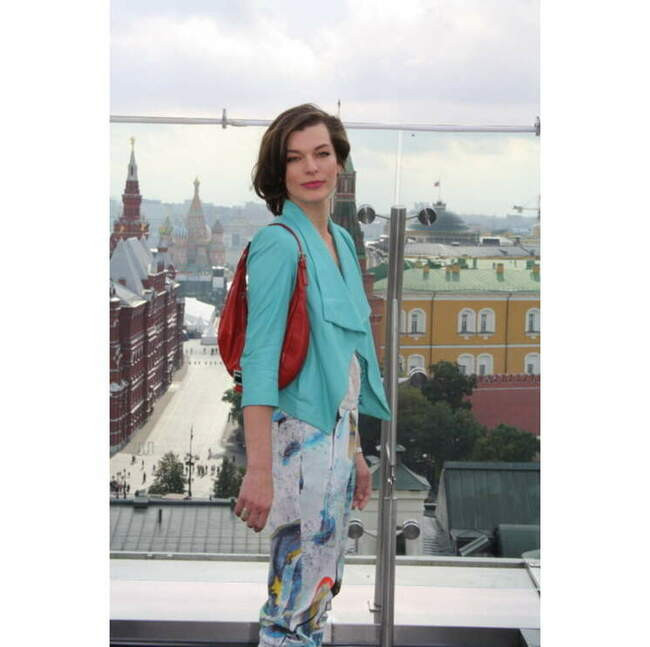Милла Йовович