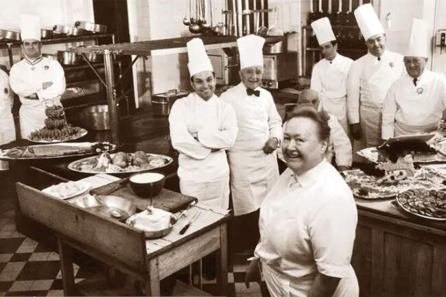 Эжени Бразье, первая женщина — шеф-повар со звездой Michelin