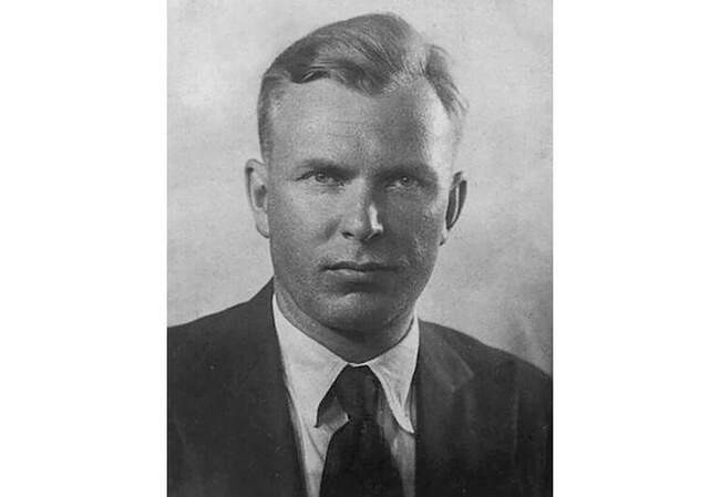 2. Виктор Лягин