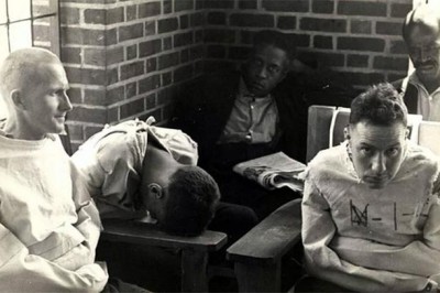 «Здоровые в нездоровом месте»: чем закончился эксперимент Розенхана, в котором восемь абсолютно здоровых людей лечились в психиатрической клинике