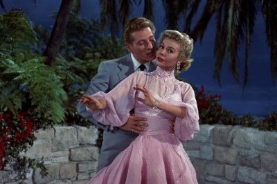 «Белое Рождество», «Санта Клаус» и еще несколько лучших новогодних фильмов и мультфильмов, которые точно сделают вам настроение