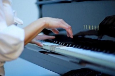Почему музыка на нас так странно действует? Мурашки, слезы, чувство эйфории