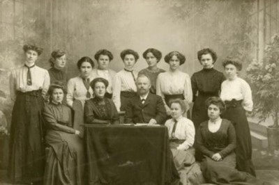 Как Россия поняла, что мигрирующие за рубеж женщины - это отток мозгов