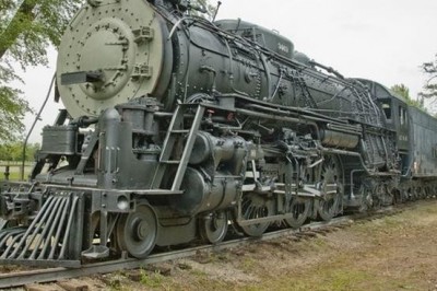 Как Ричард Тревитик изобрел пассажирский паровоз и почему он умер в крайней нищете