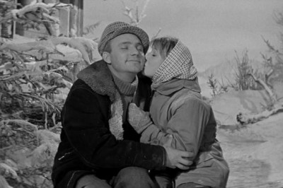 Критика власти, джинсы, целоваться на улице и другие запреты из советского прошлого