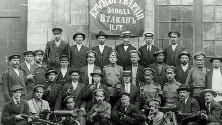 Почему противники Гражданской войны назывались - «красными» и «белыми»?