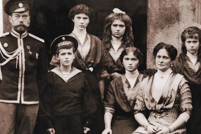 Будни царской семьи Романовых на документальных фотографиях