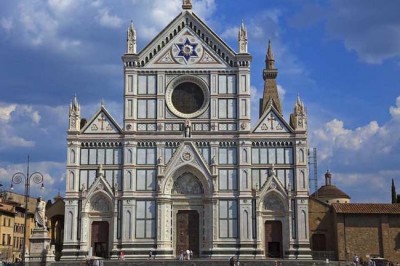 Почему звезду Давида можно встретить в католических храмах: символизм гексаграммы