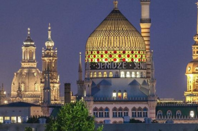 Йенице: почему старинная табачная фабрика Дрездена больше напоминает мечеть, нежели цеха