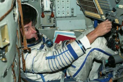 Как космонавт Сергей Крикалев улетел из одной страны, а вернулся в другую