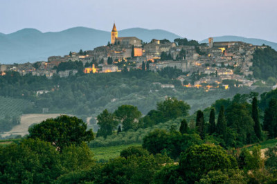 Старинные города, живописные озера и римские руины: очаровательные места итальянской Умбрии