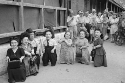 Семья Овиц: музыканты-карлики, пережившие Освенцим