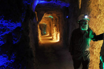 Три истории людей, которые месяцами жили в пещере и не сошли с ума