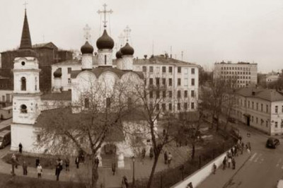 Ивановская горка: история одного из семи холмов Москвы