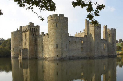 Как были устроены средневековые замки