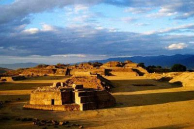 Тайны «облачных людей»: как жил древний индейский народ сапотеки, открытый археологами на вершине горы в Мексике