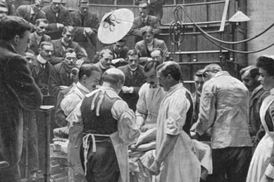 Открытые операционные театры и еще 8 странных вещей, которые были в госпиталях в 1900 году