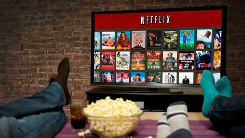 «Вирджин-Ривер», «Ривердейл» и еще 7 отличных сериалов на Netflix, которые стоит посмотреть, упаковывая подарки к Новому году и Рождеству