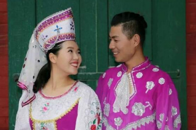 Как русское меньшинство Китая выживало во время чумы, войны и хунвэйбинов, чтобы остаться собой