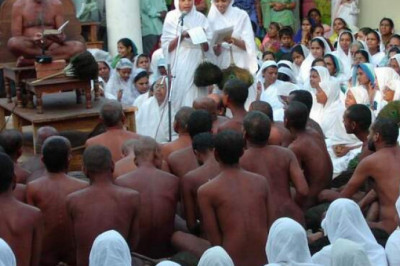 Путь голых джайнских монахов