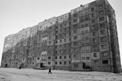Почему в Норильске дома без балконов, а там где они есть, их со временем срезают