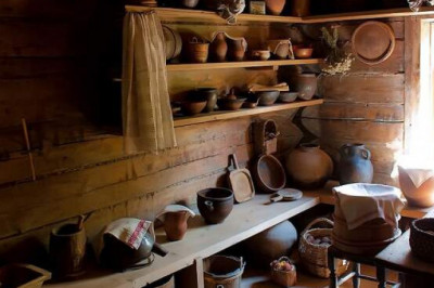 Где в русской избе находился бабий угол и почему мужчинам вход туда был запрещен