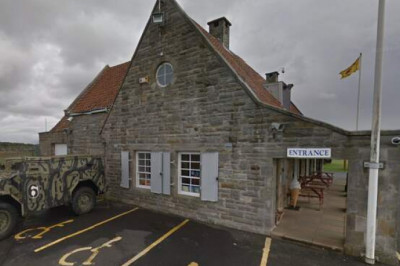 Какие тайны скрывают обычные с виду здания