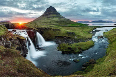 Почему Исландию в последнее время лихорадит от землетрясений, и Чем это грозит России и остальному миру