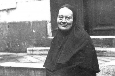 Монахиня Мария Скобцова: как поэтесса Серебряного Века стала комиссаршей, узницей концлагеря и святой