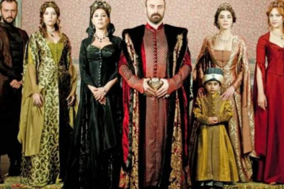 Отношения в гареме и судьба Роксоланы: 9 несовпадений сериала «Великолепный век» и реальной истории Хюррем и Сулеймана Великолепного