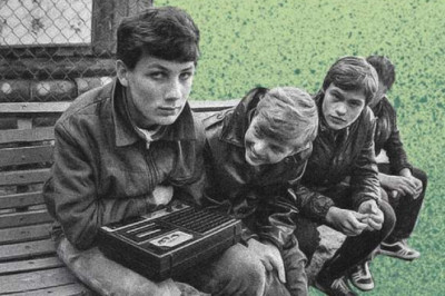 Дети гуляли по заброшенным стройкам и небезопасные игрушки: 10 причин, почему детство в 90-х было более суровым, чем сегодня
