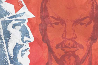 Вдохновители на труд и подвиги: как советские агитплакаты повлияли на умы пролетариев