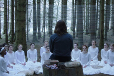 Культура культа: 6 самых пугающих фильмов и сериалов о сектах и общинах