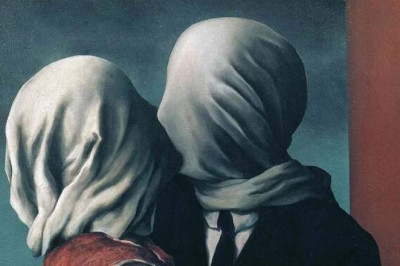 «Влюбленные» Рене Магритта: тайные смыслы самой загадочной картины художника